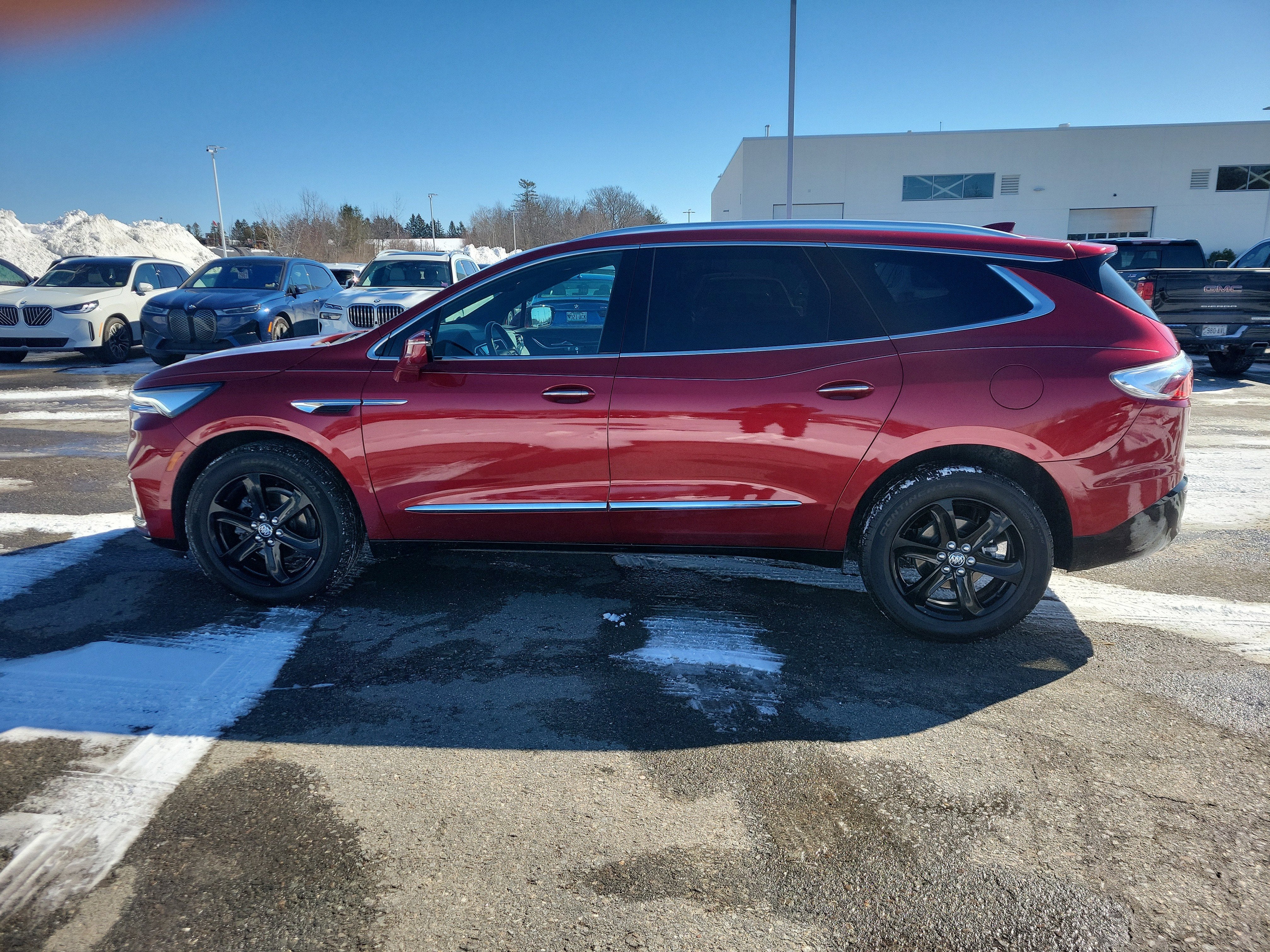 2024 Buick Enclave Essence