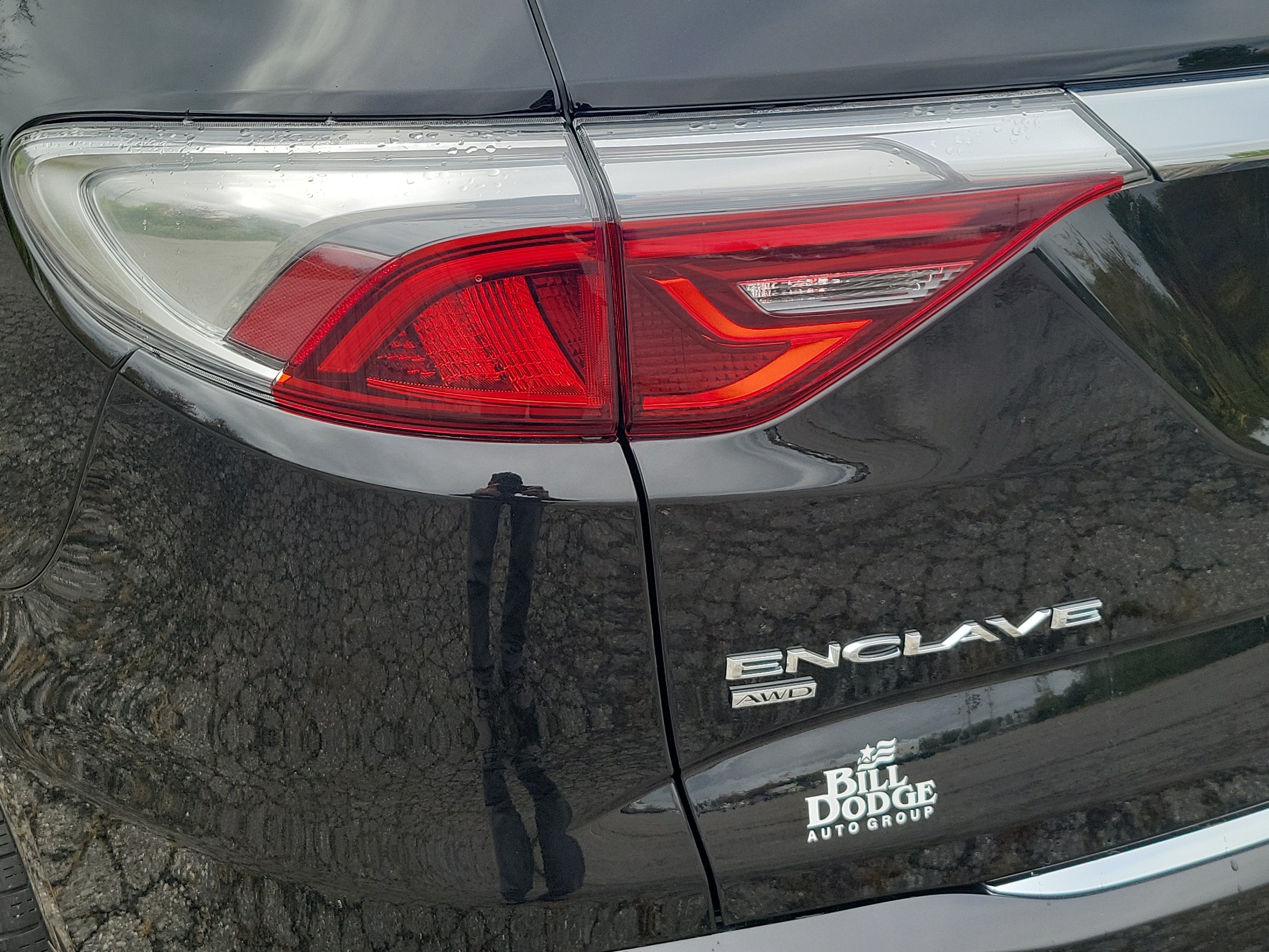 2023 Buick Enclave Essence