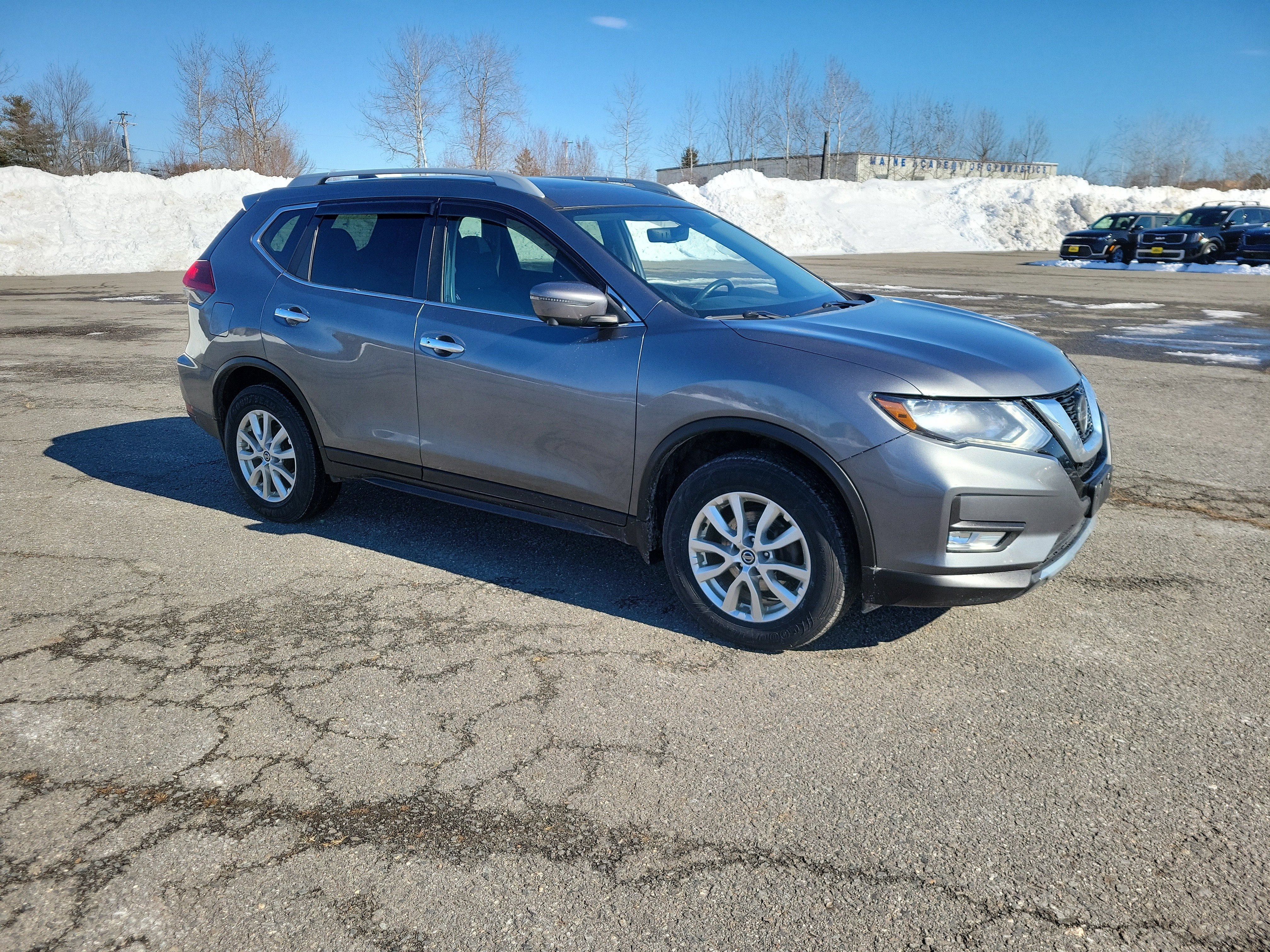 2018 Nissan Rogue SV