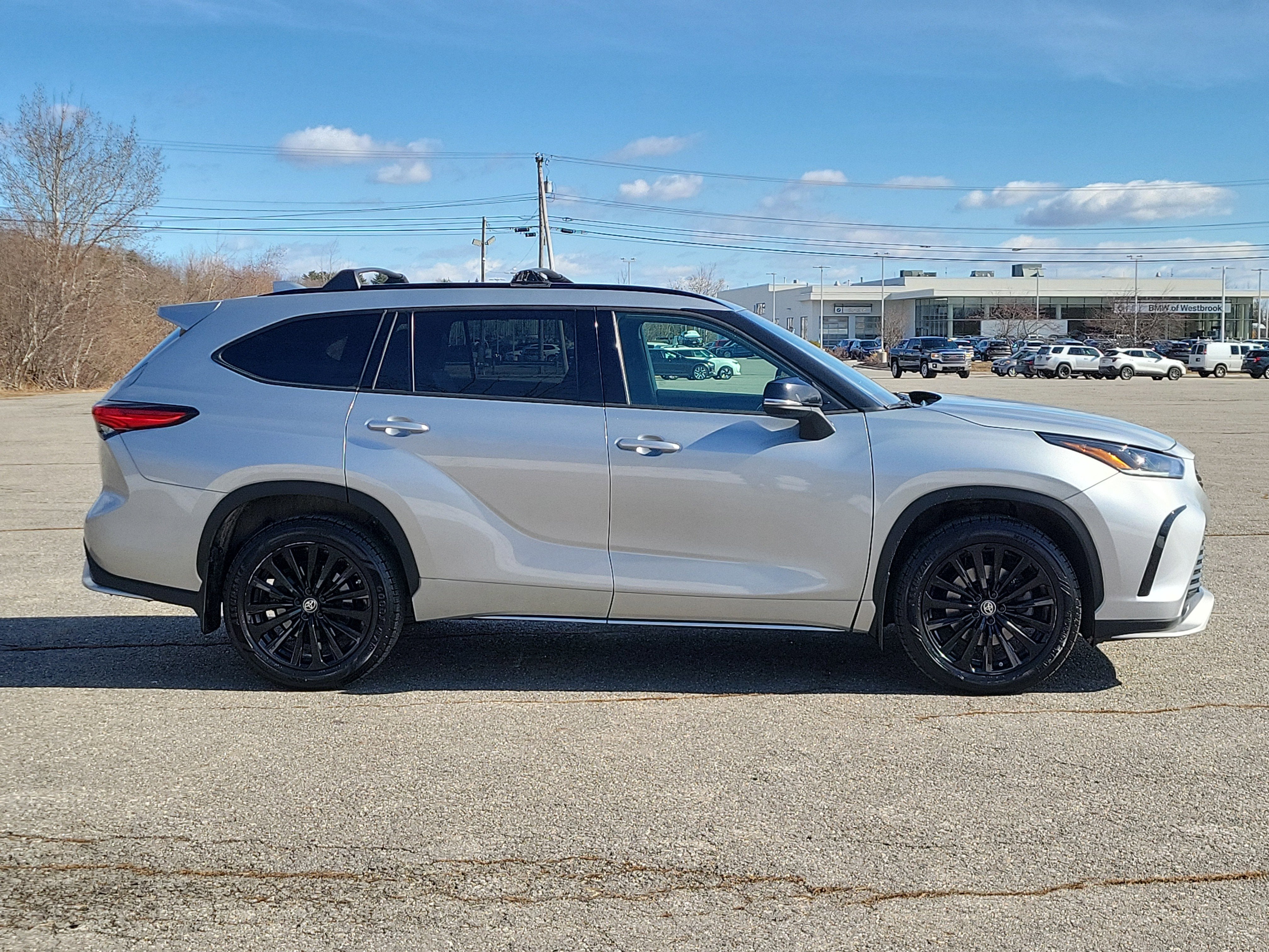 2023 Toyota Highlander XSE