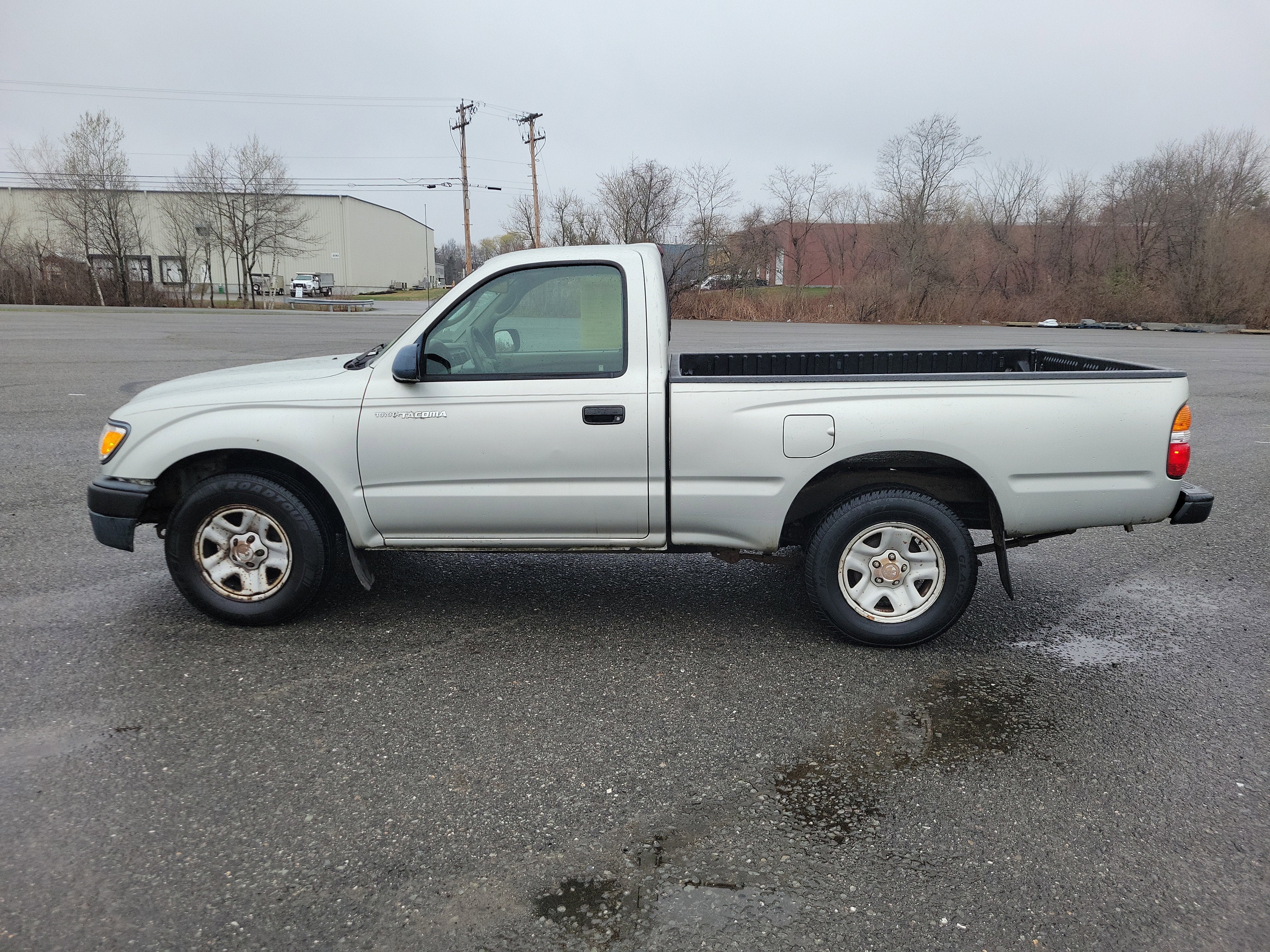 2004 Toyota Tacoma Pickup 2D 6 ft