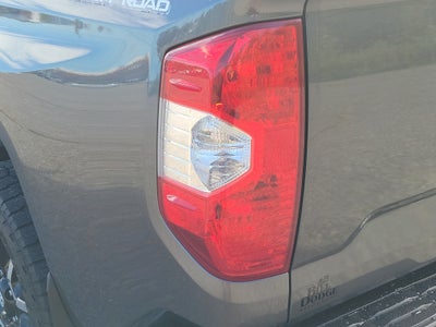 2015 Toyota Tundra 4WD Truck SR5