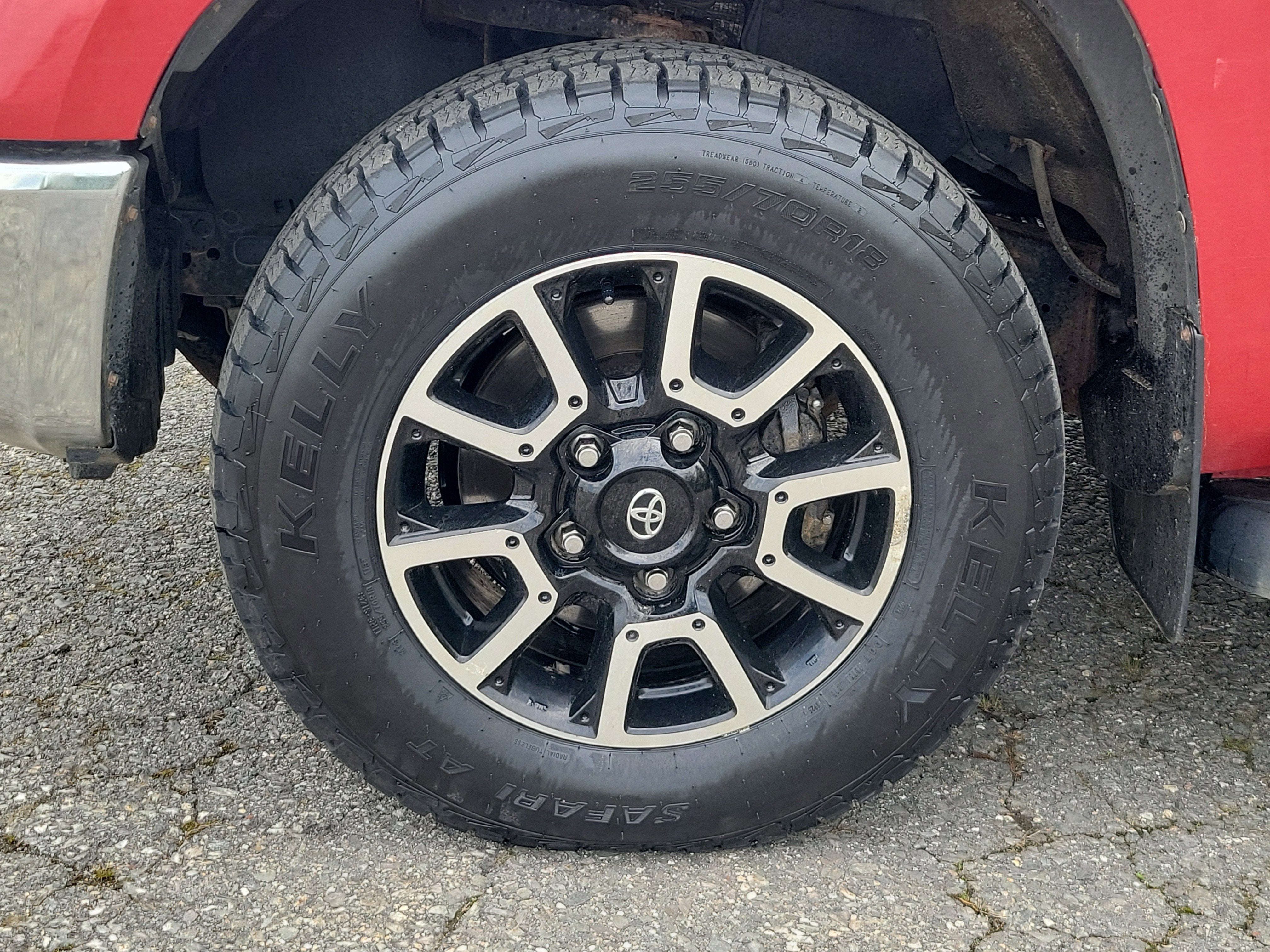 2015 Toyota Tundra SR5 5.7L V8