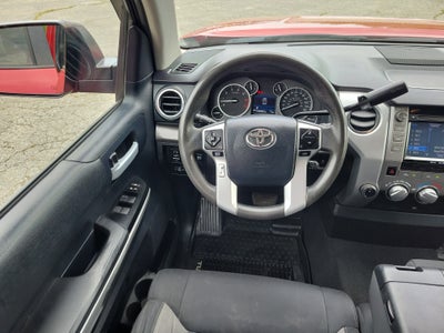 2015 Toyota Tundra SR5 5.7L V8