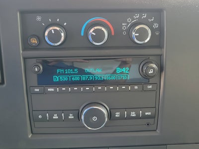 2025 GMC Savana Cutaway 3500 1WT