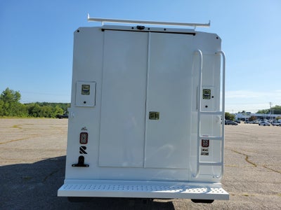 2025 GMC Savana Cutaway 3500 1WT