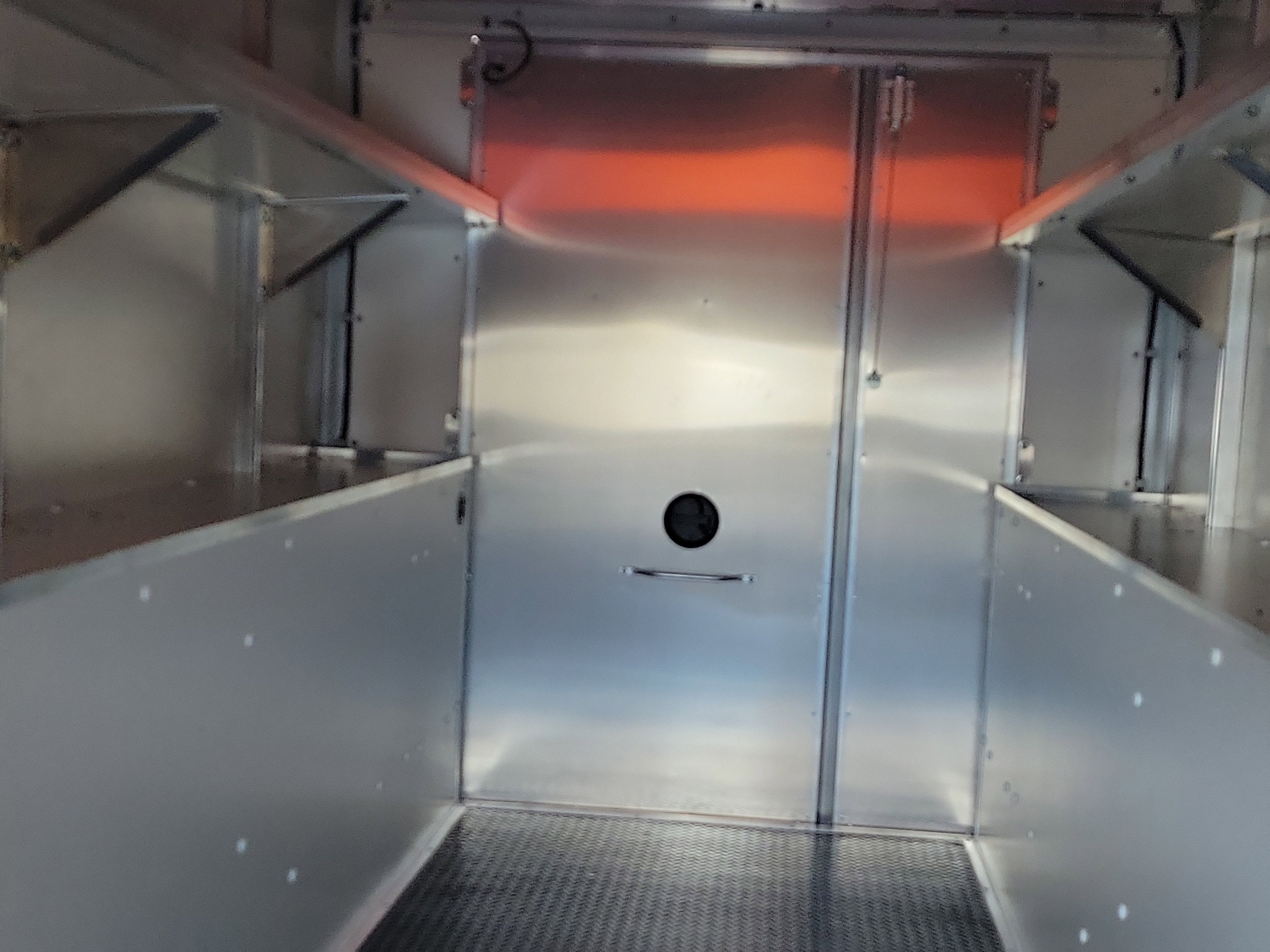 2025 GMC Savana Cutaway 3500 1WT