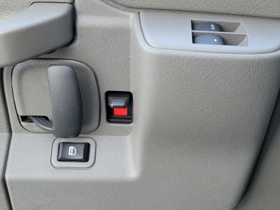 2025 GMC Savana Cutaway 3500 1WT