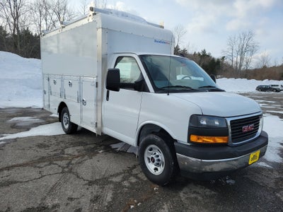2025 GMC Savana Cutaway 3500 1WT