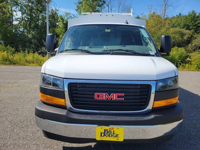 2025 GMC Savana Cutaway 3500 1WT