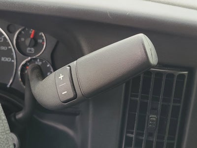 2025 GMC Savana Cutaway 3500 1WT