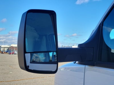 2025 GMC Savana Cutaway 3500 1WT