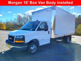 2025 GMC Savana Cutaway 3500 1WT