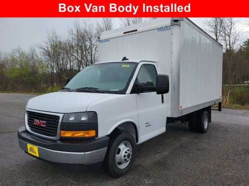 2025 GMC Savana Cutaway 4500 2WT