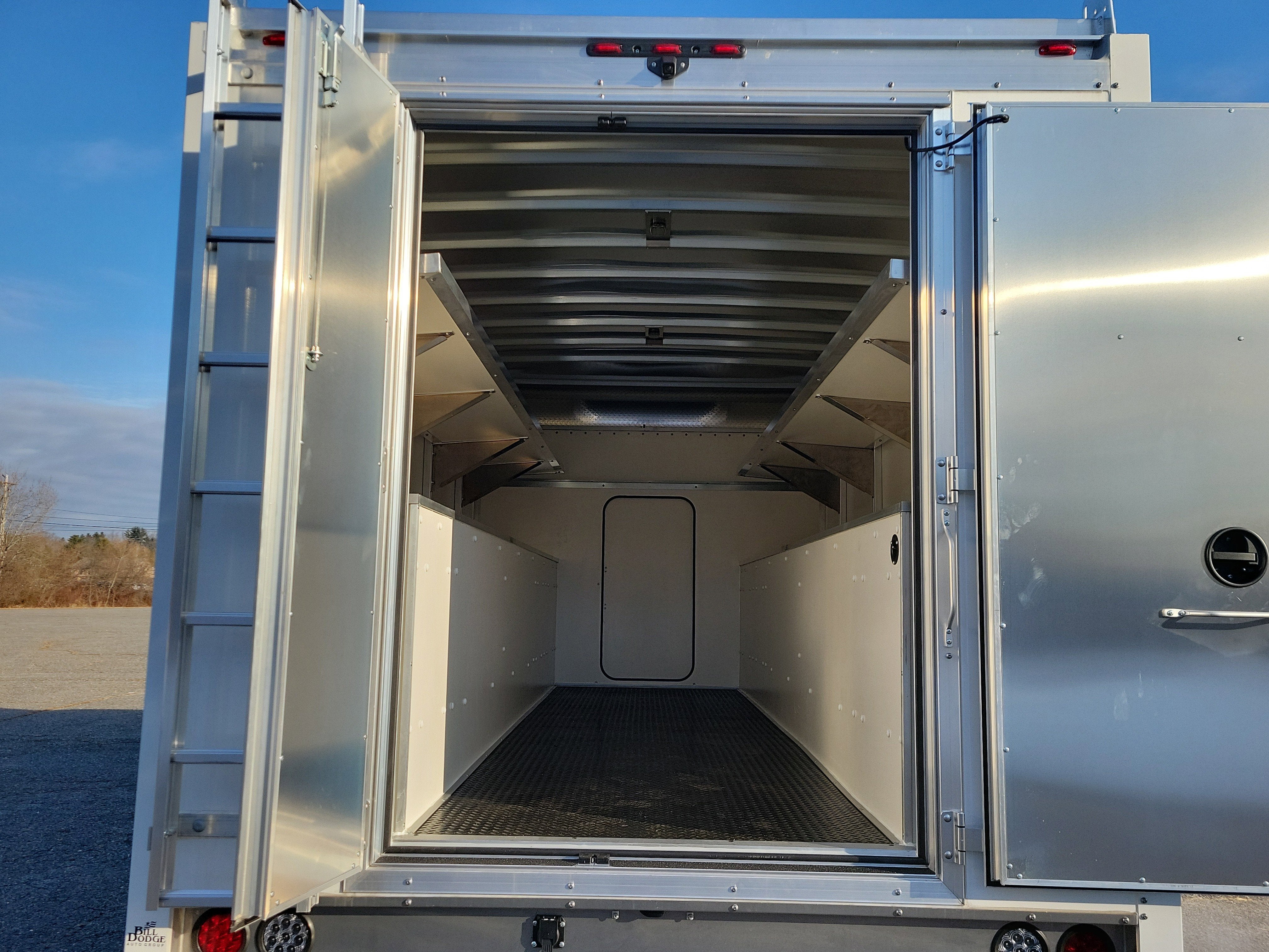 2025 GMC Savana Cutaway 4500 2WT