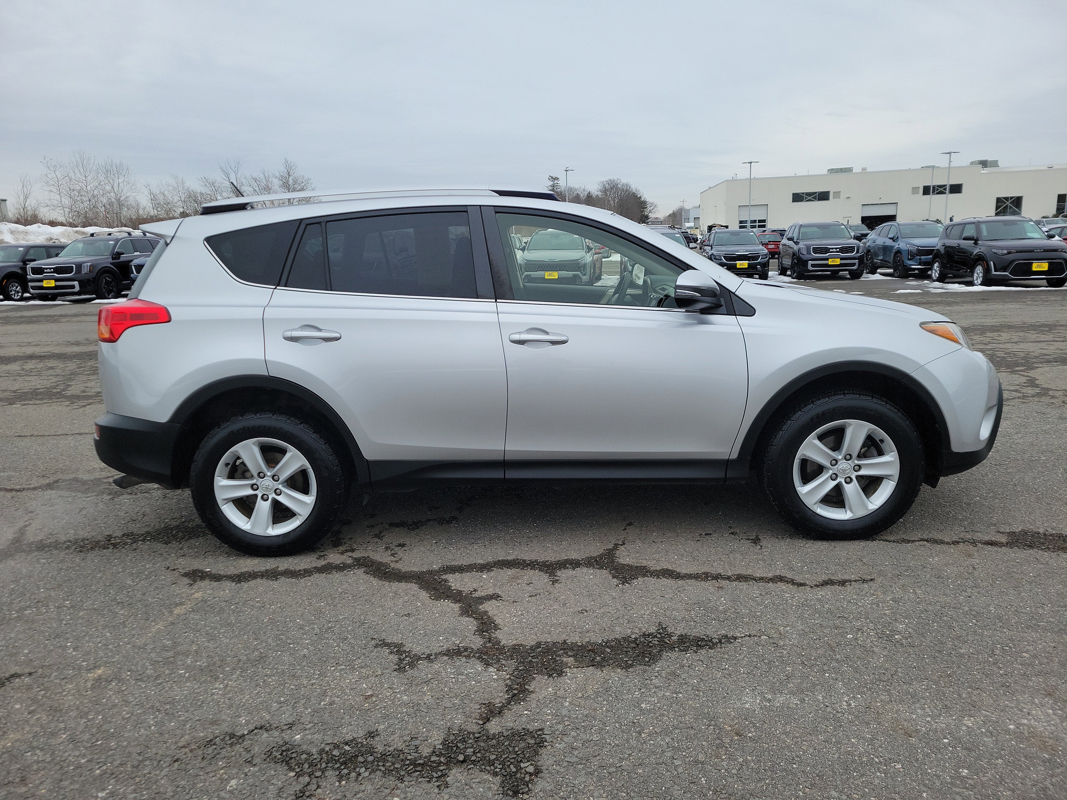 2013 Toyota RAV4 XLE