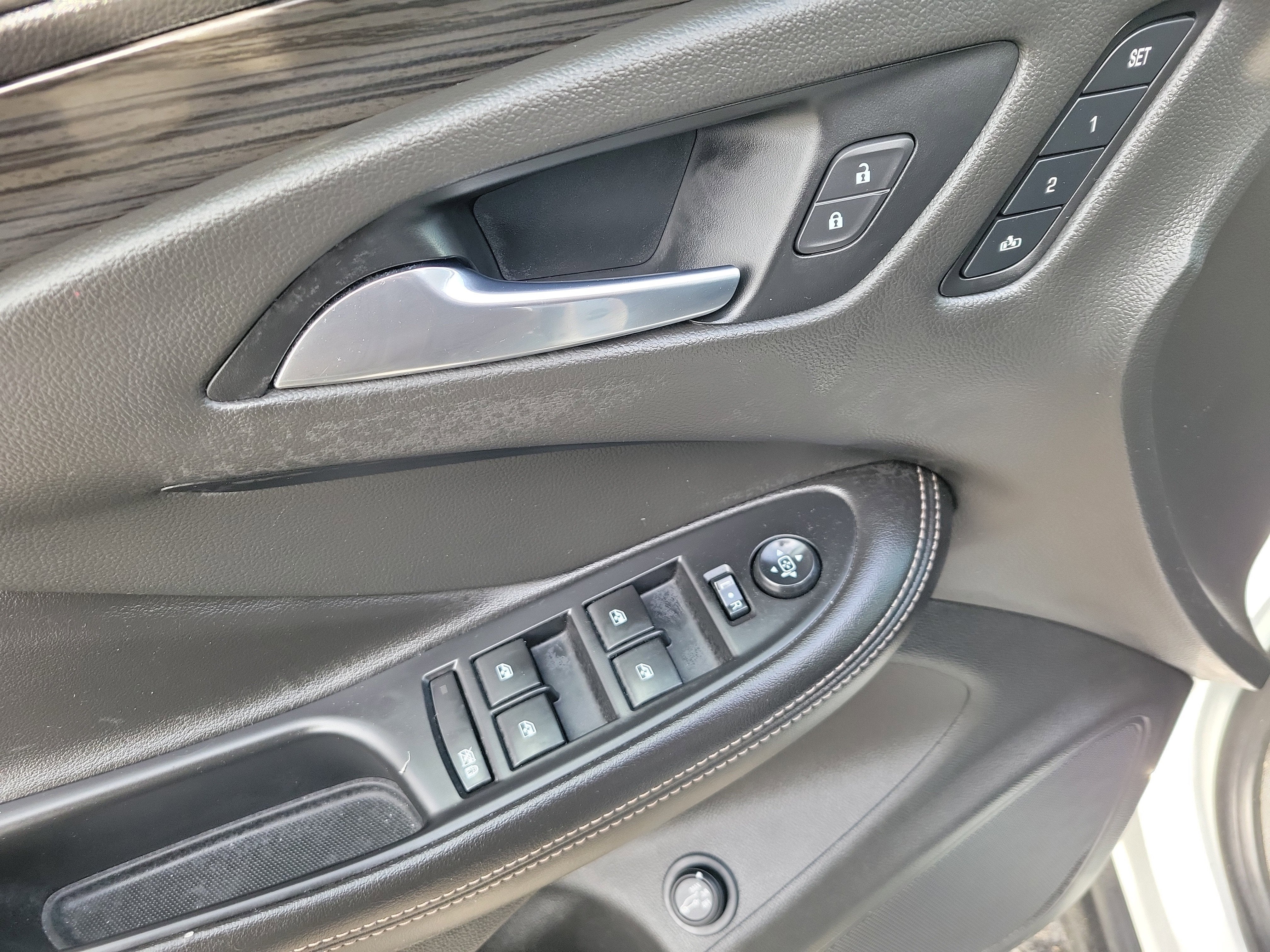 2018 Buick Envision Essence