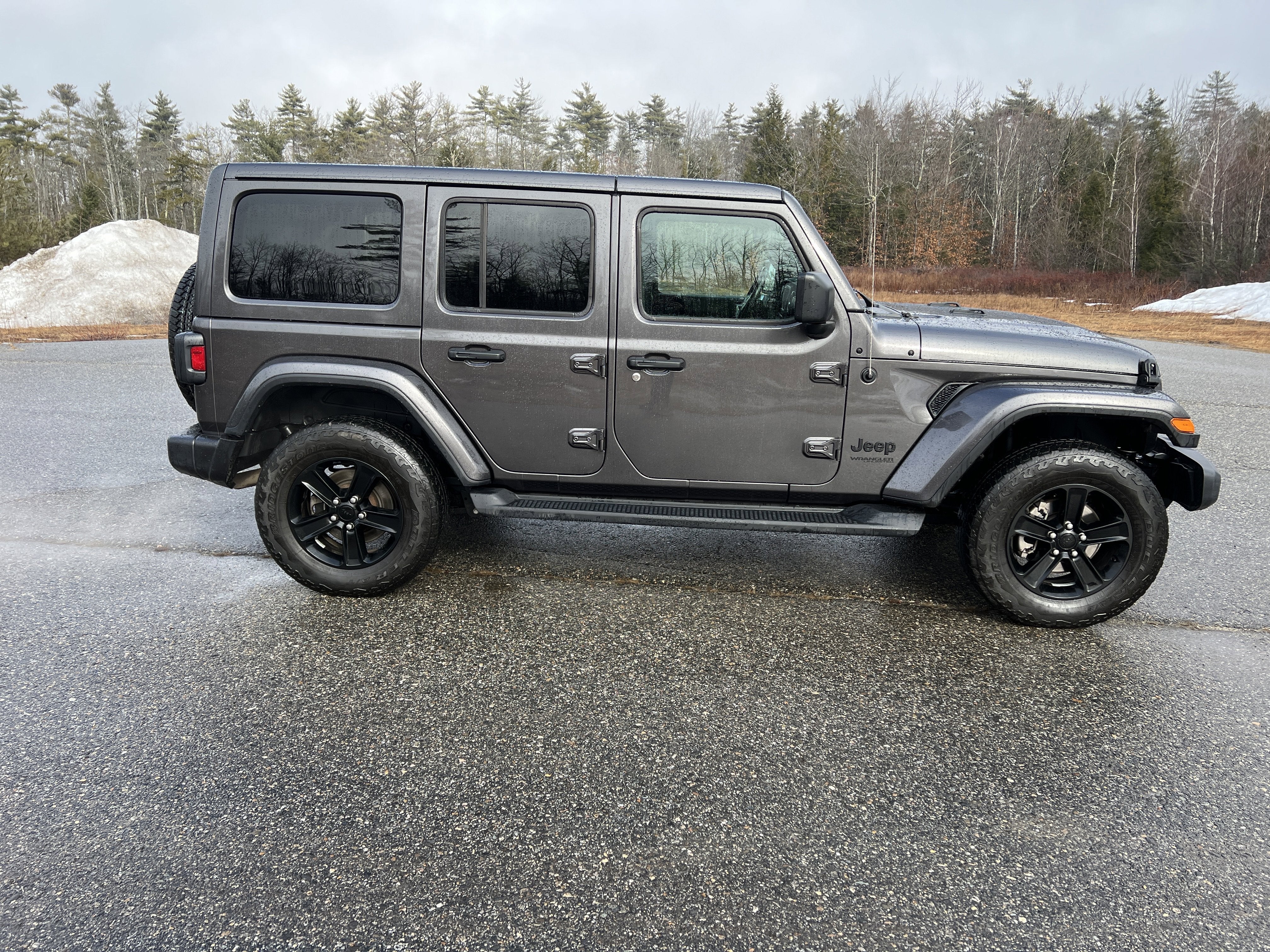 2021 Jeep Wrangler Unlimited Sahara Altitude