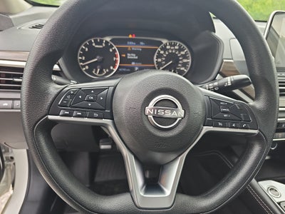 2023 Nissan Altima SV