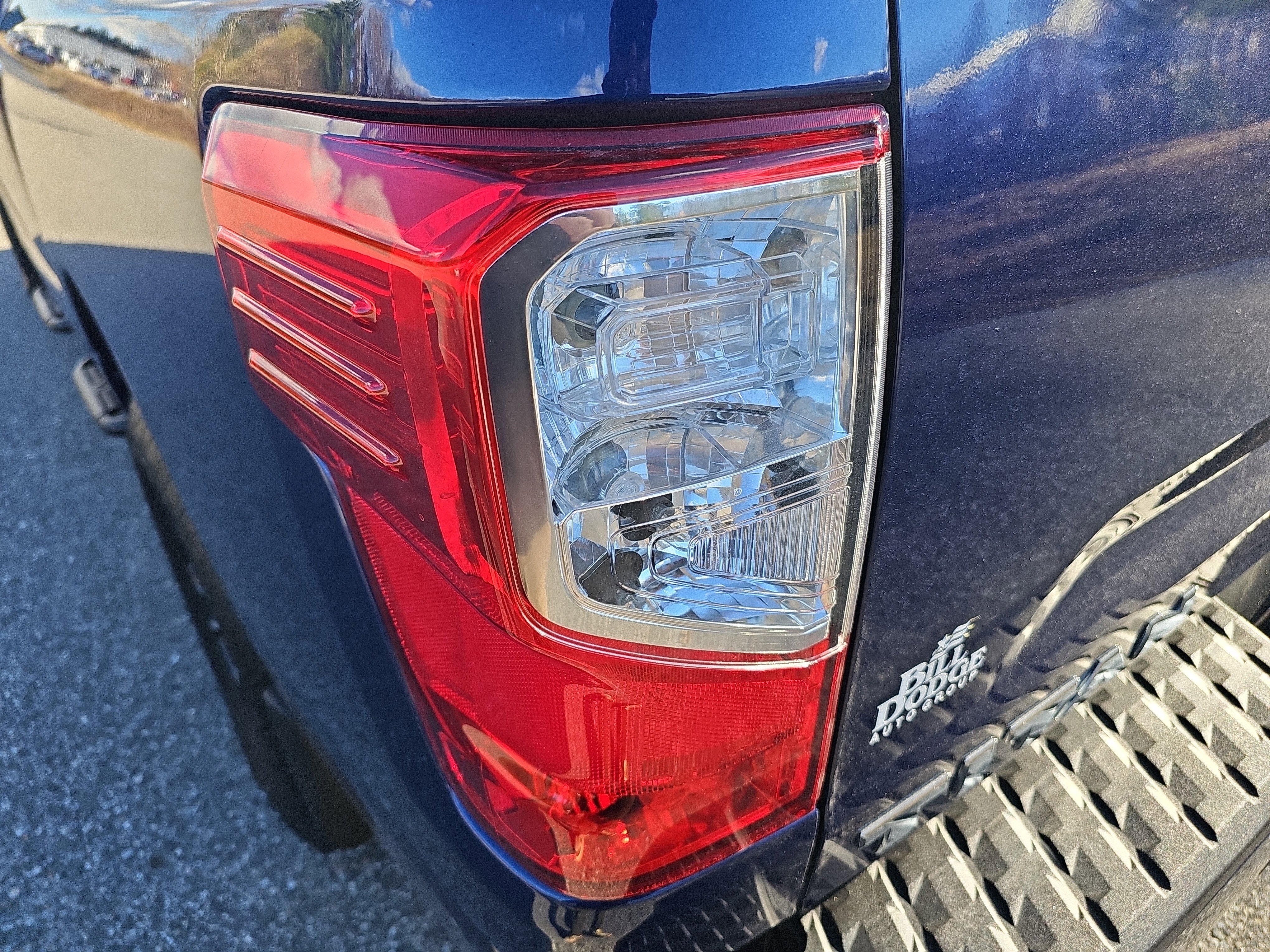 2021 Nissan TITAN Crew Cab SV