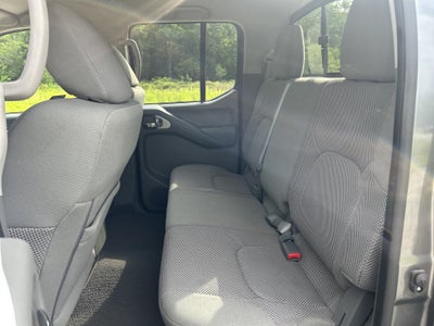 2020 Nissan Frontier SV