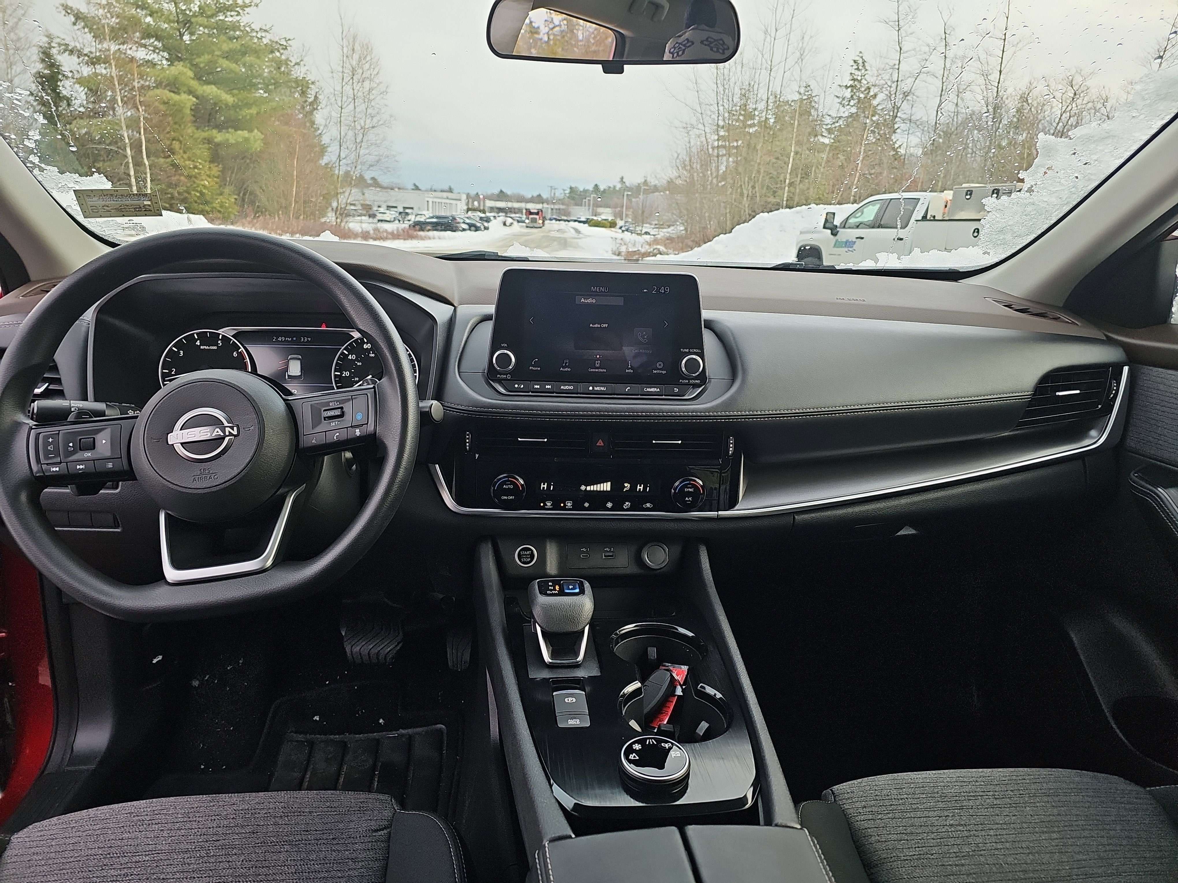 2022 Nissan Rogue SV