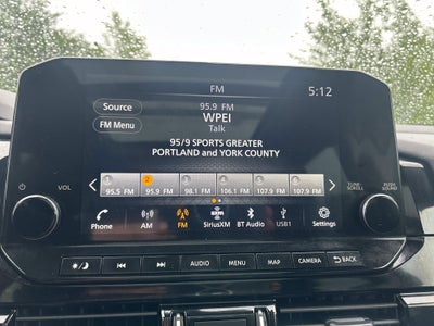2024 Nissan Pathfinder SL