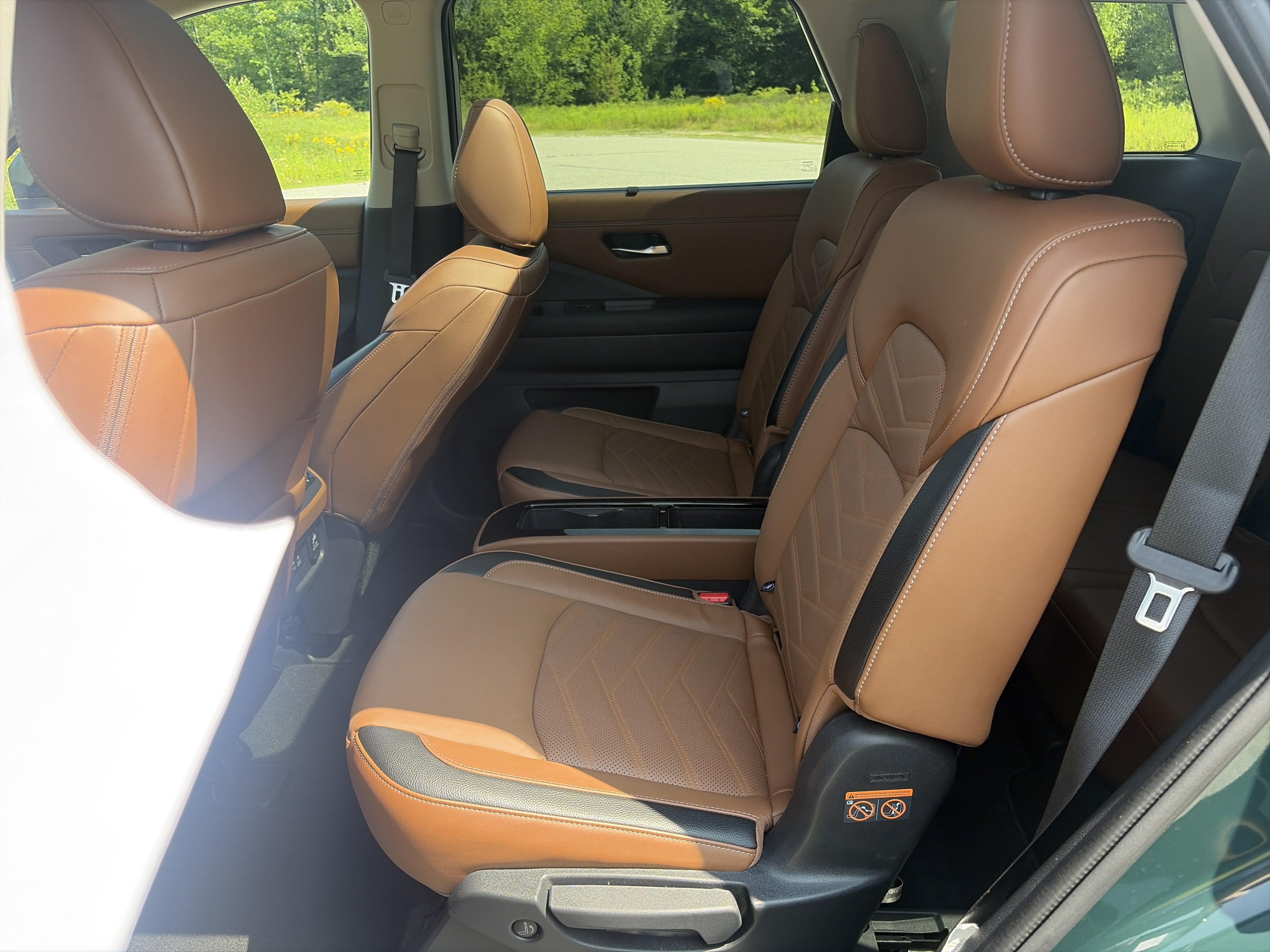 2024 Nissan Pathfinder Platinum