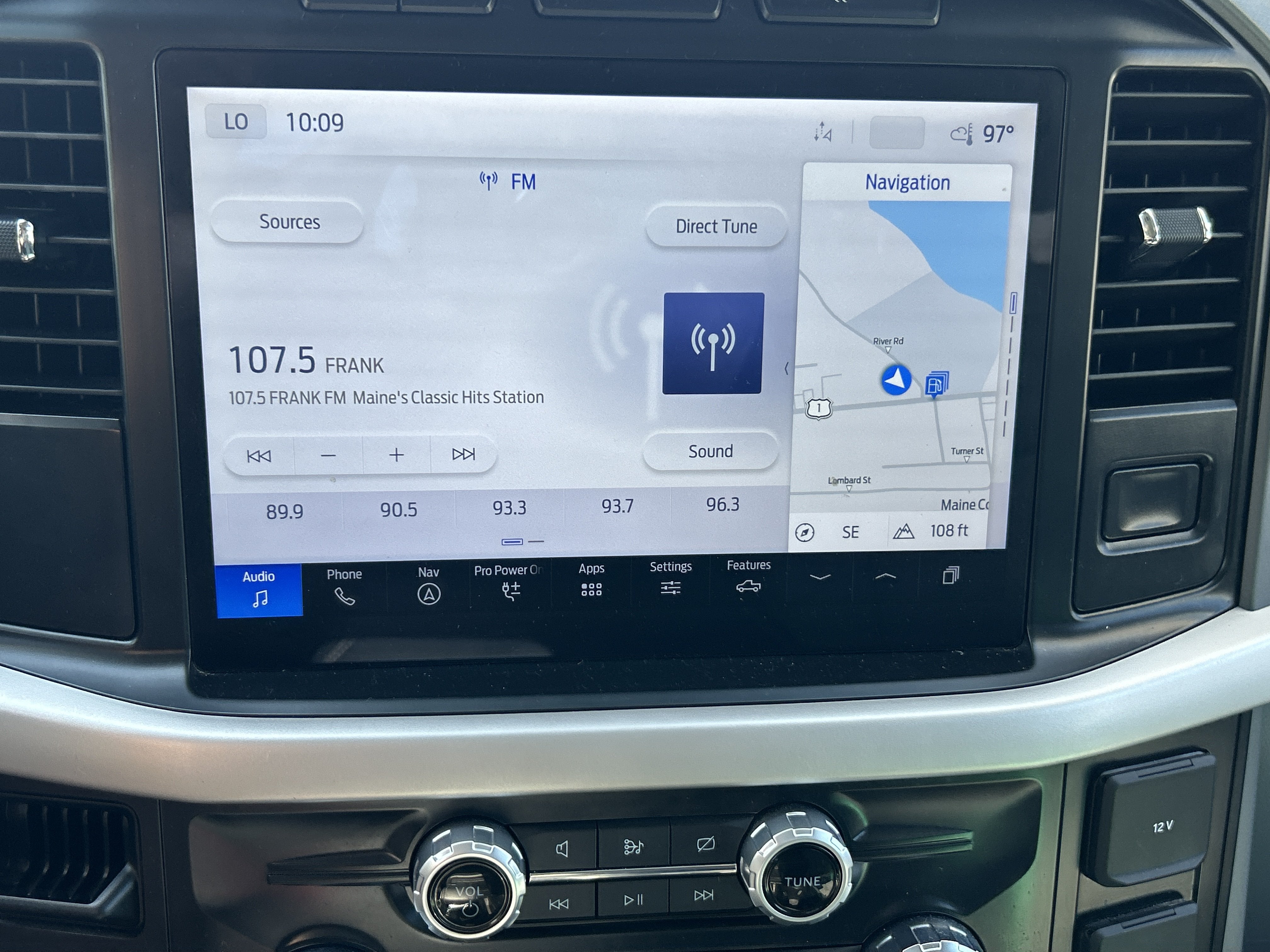 2023 Ford F-150 Lightning XLT