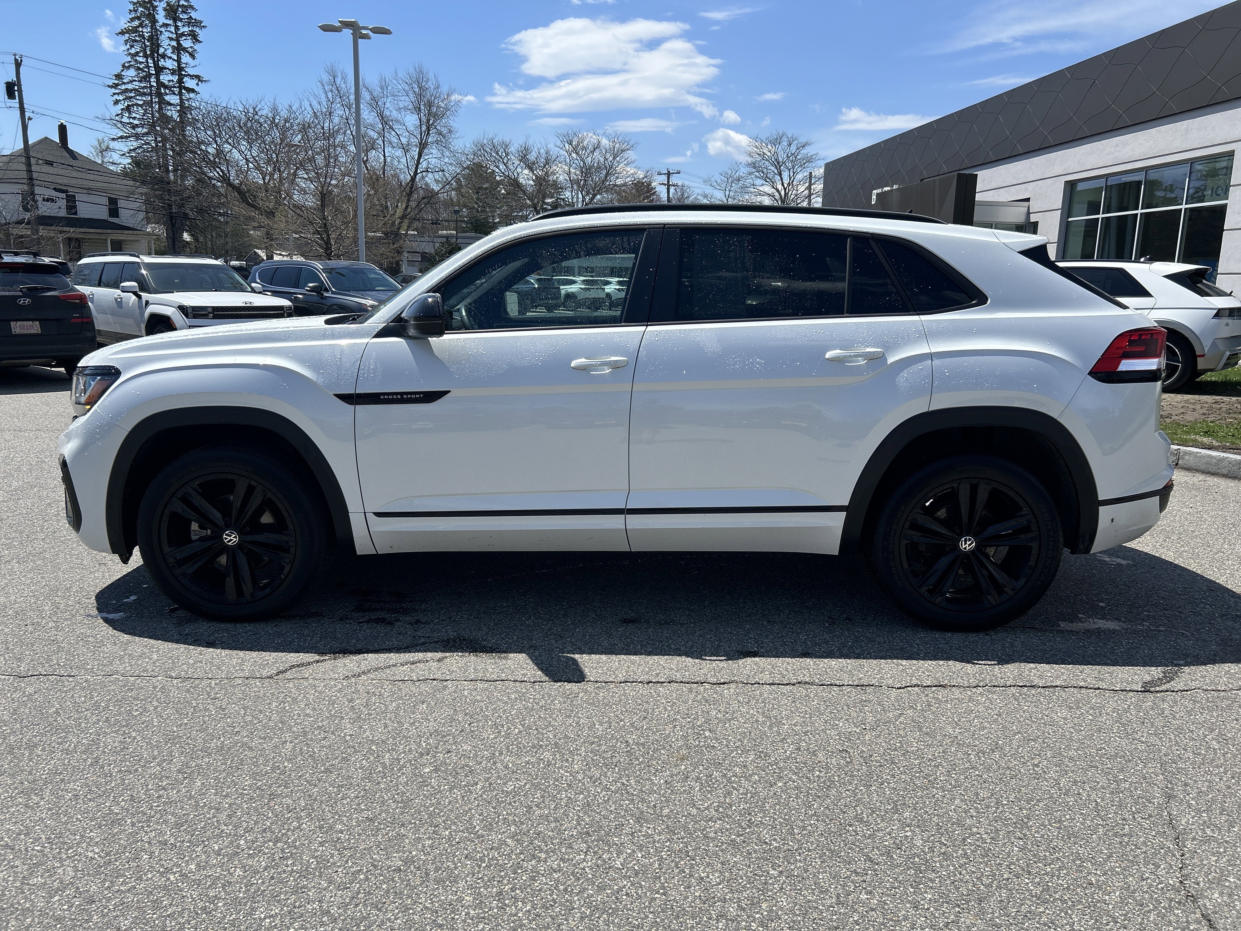 2023 Volkswagen Atlas Cross Sport 3.6L V6 SEL