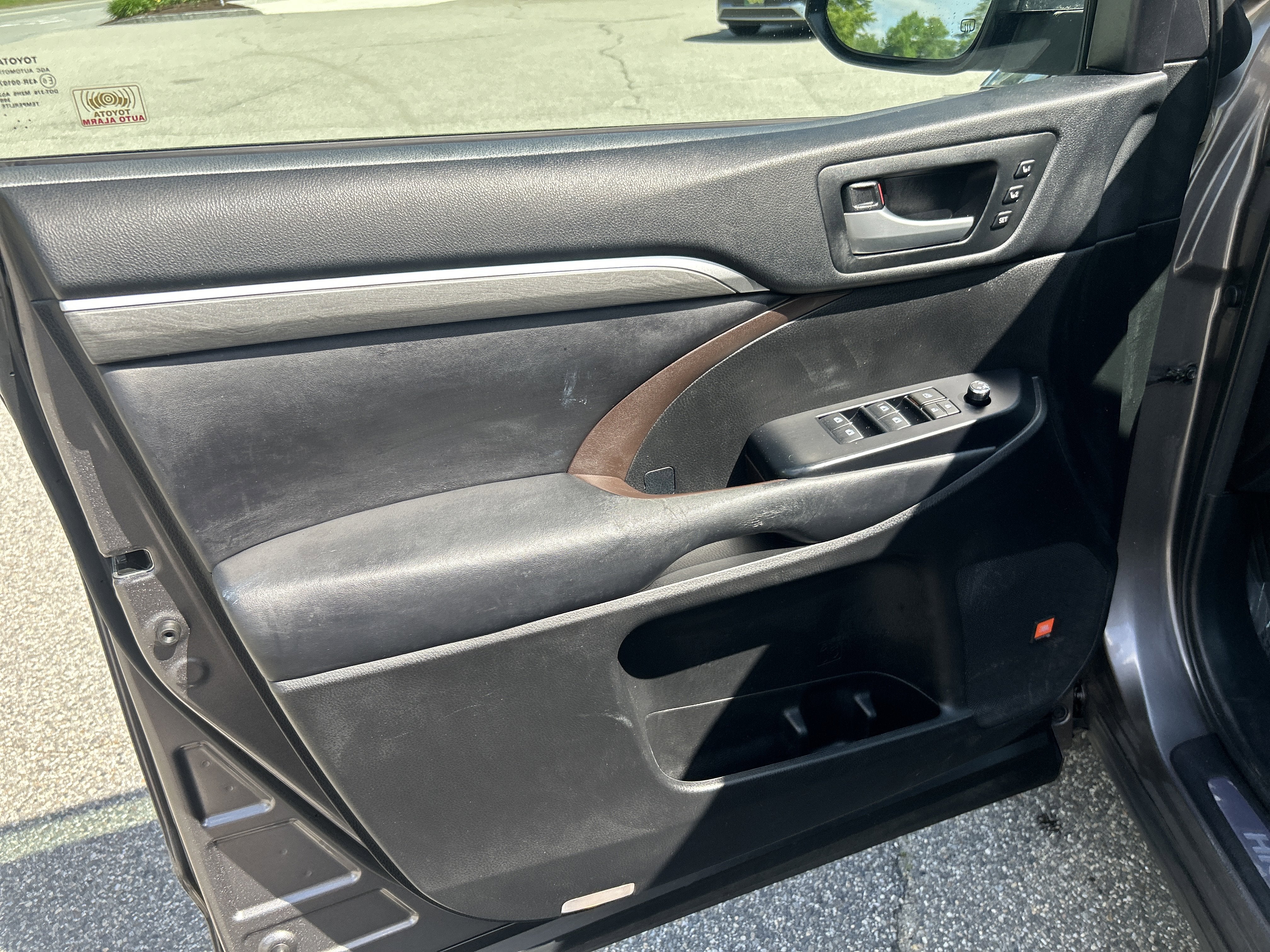 2018 Toyota Highlander Limited Platinum
