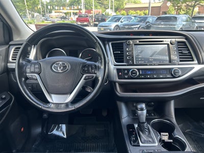 2018 Toyota Highlander Limited Platinum