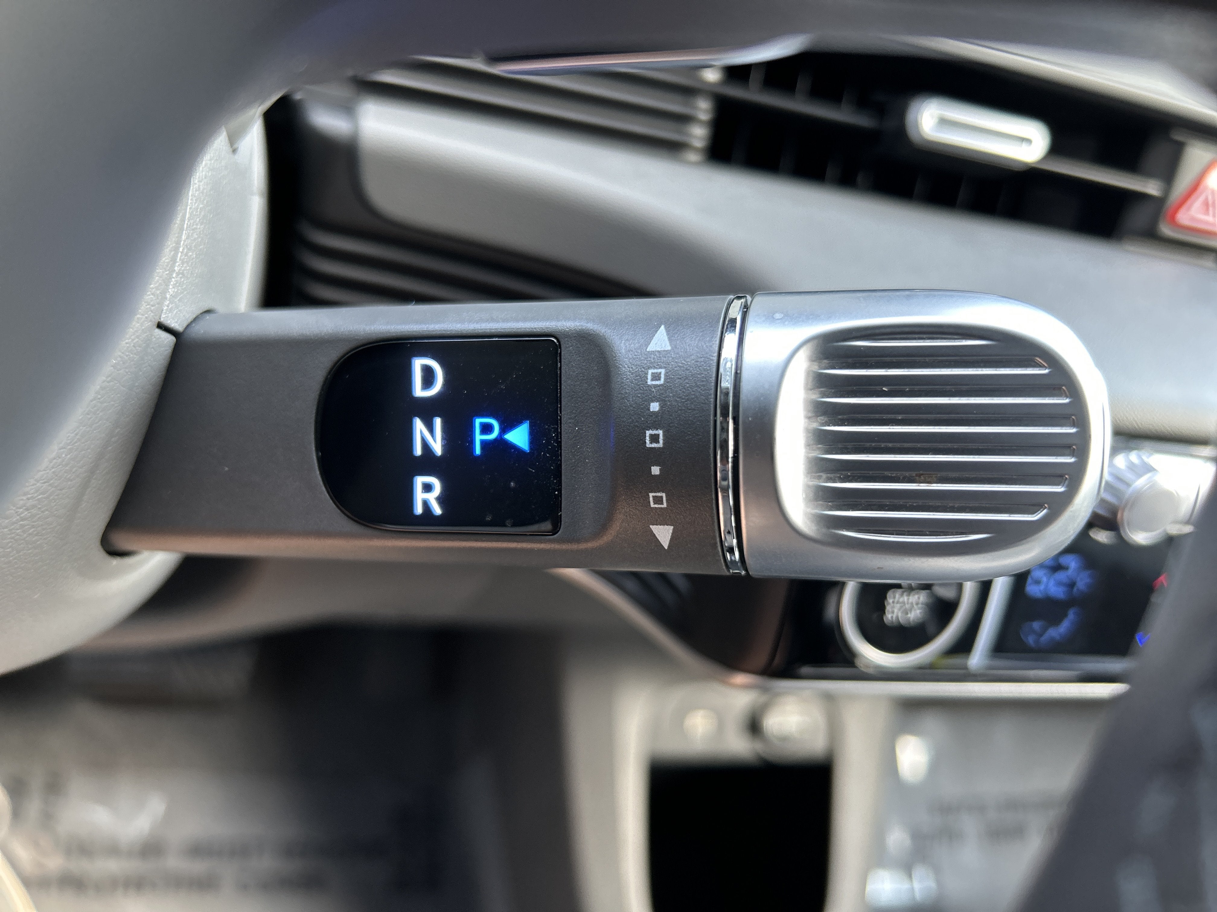 2024 Hyundai IONIQ 5 SE