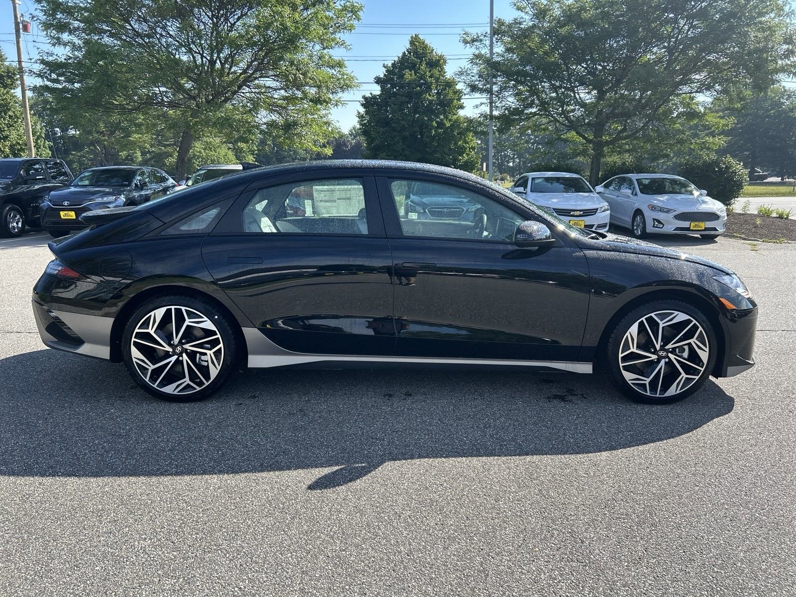 2024 Hyundai IONIQ 6 SEL