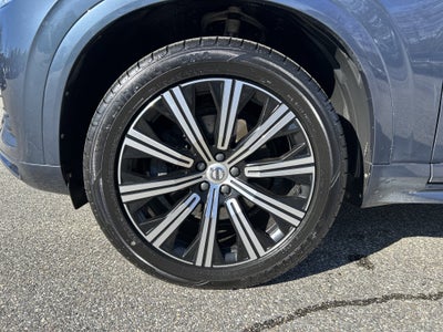 2020 Volvo XC90 Momentum