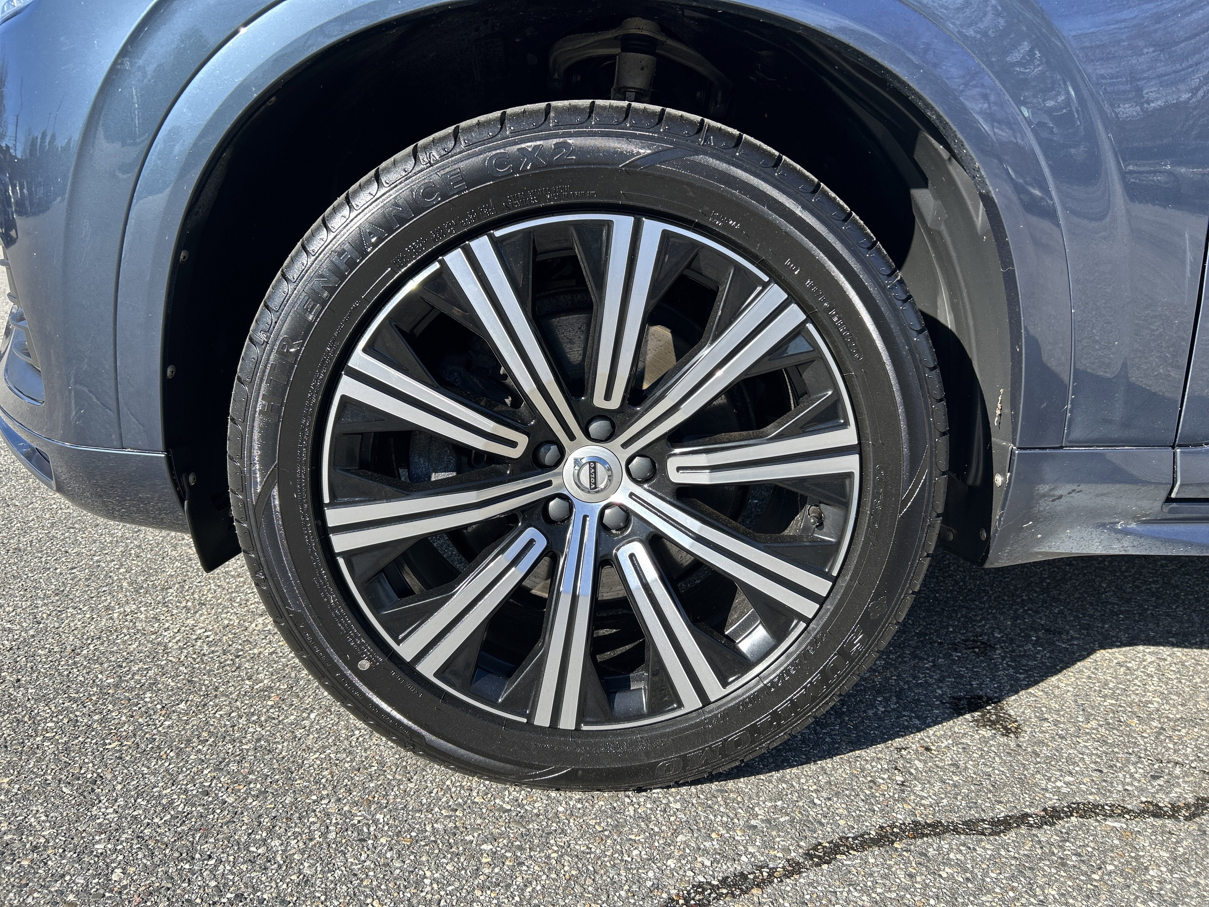 2020 Volvo XC90 Momentum