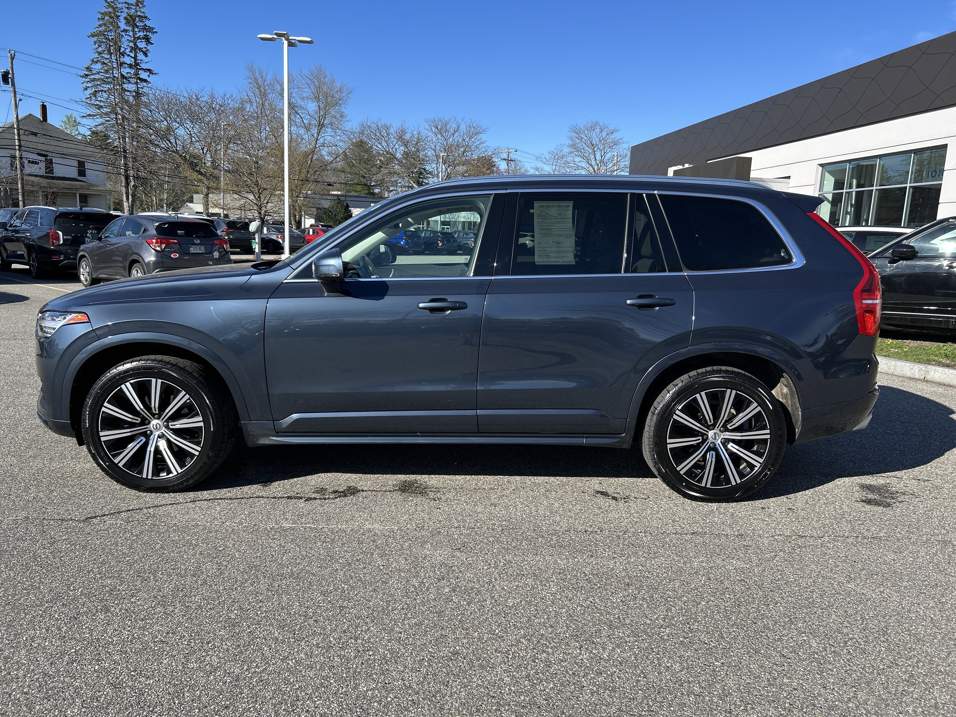 2020 Volvo XC90 Momentum