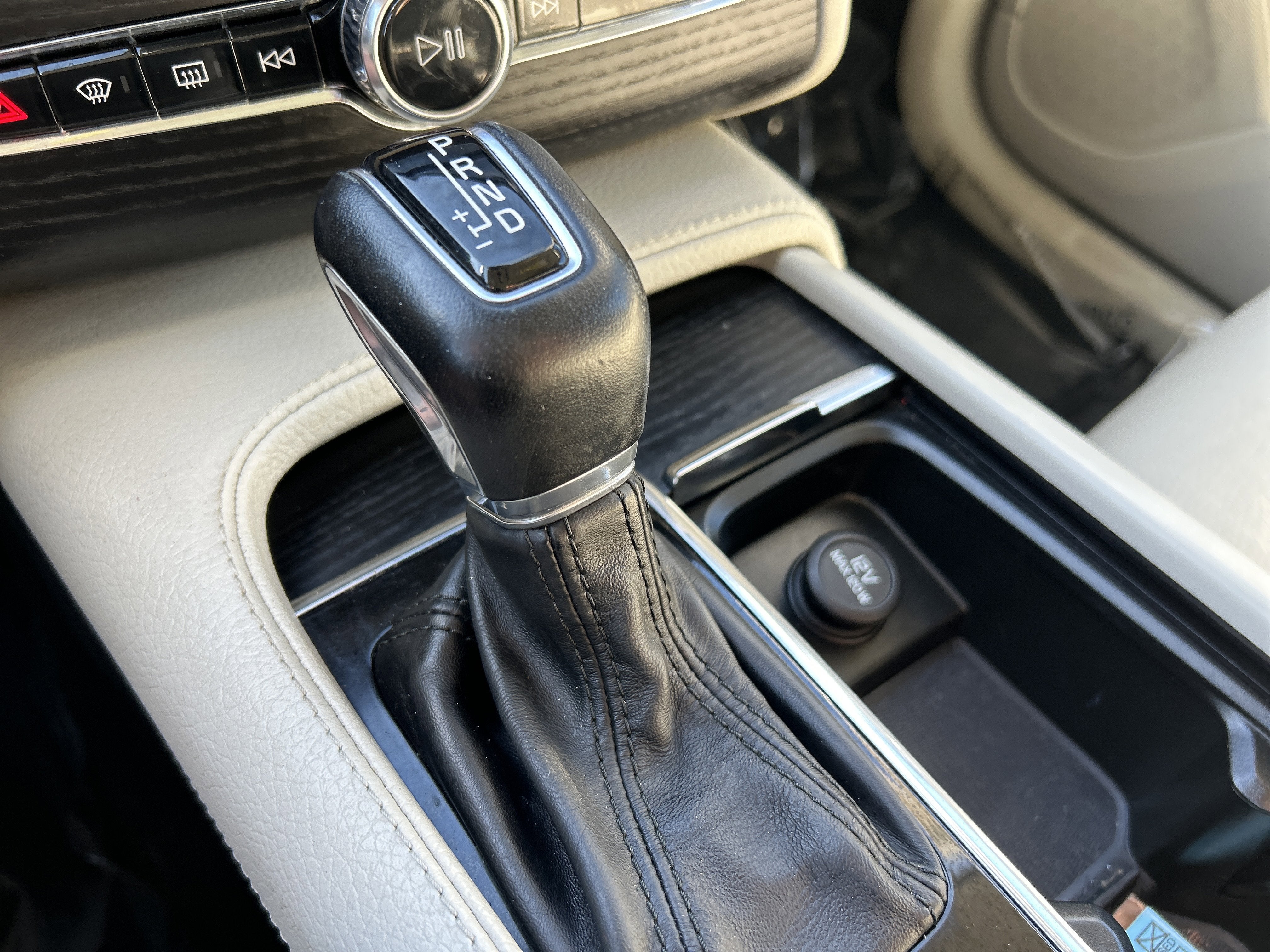 2020 Volvo XC90 Momentum