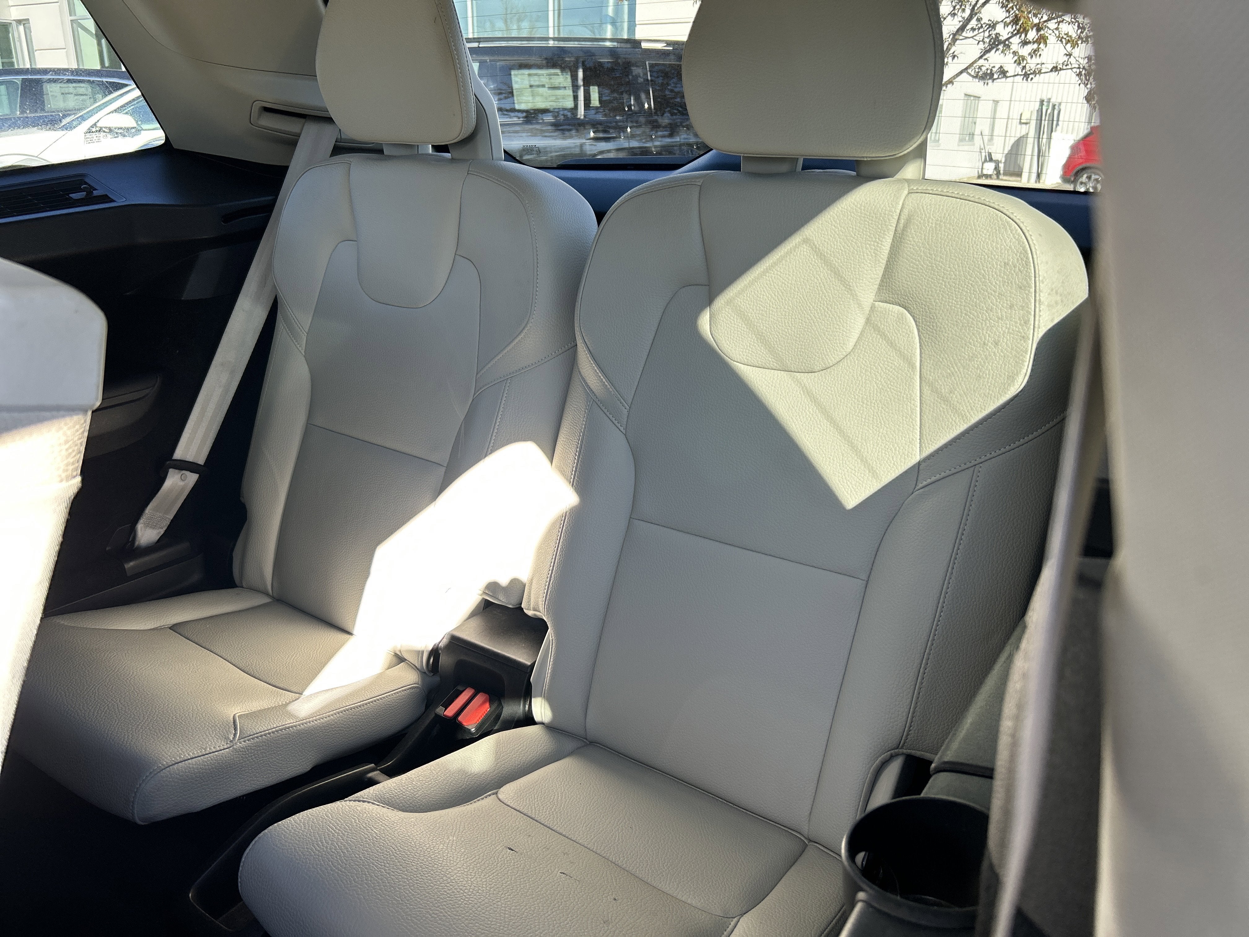 2020 Volvo XC90 Momentum