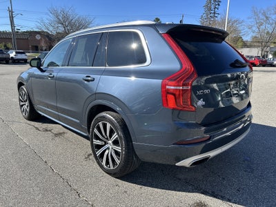 2020 Volvo XC90 Momentum