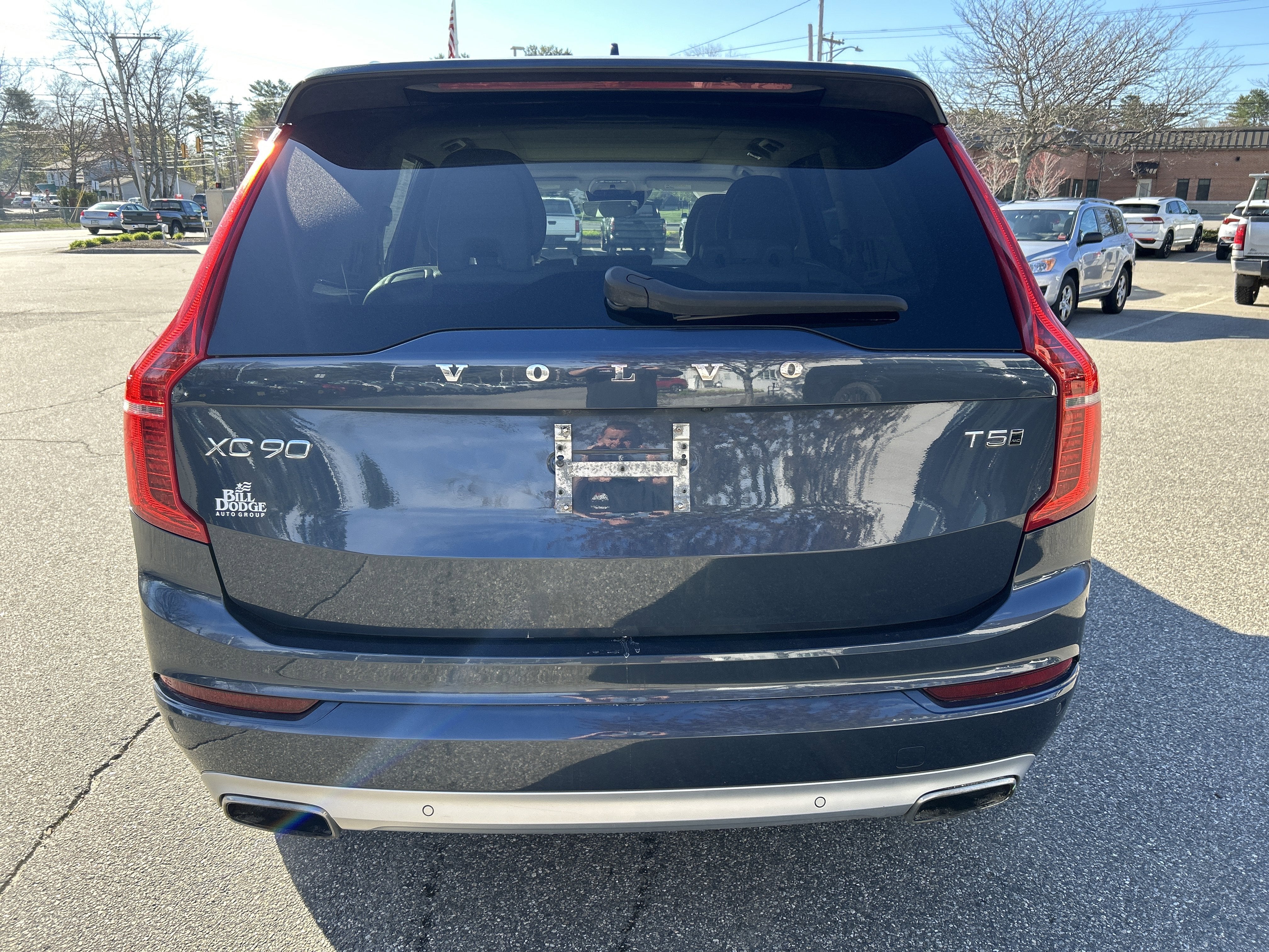 2020 Volvo XC90 Momentum