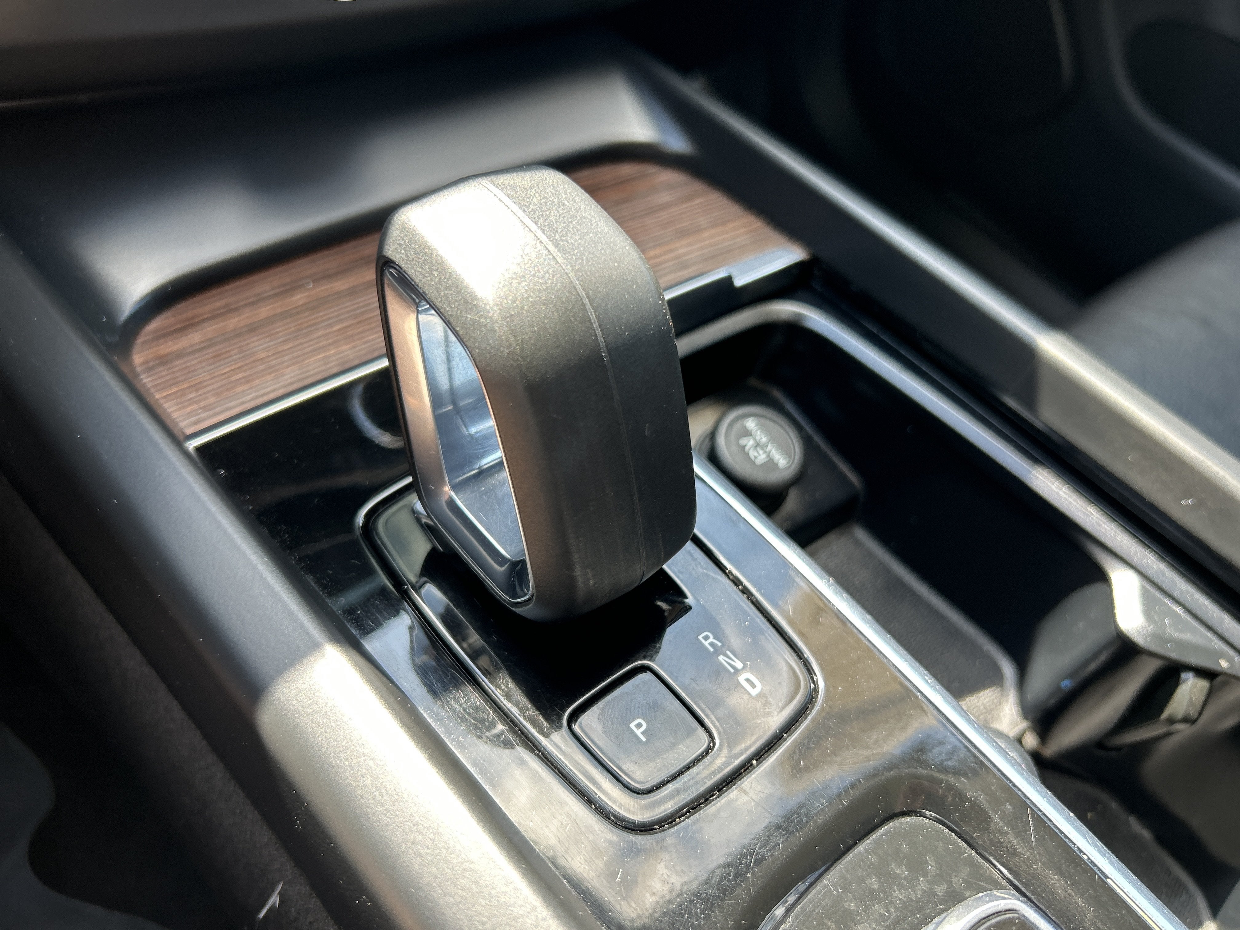 2023 Volvo XC60 Plus Bright Theme