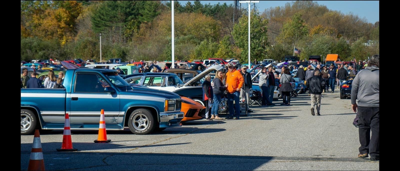 car show lineup