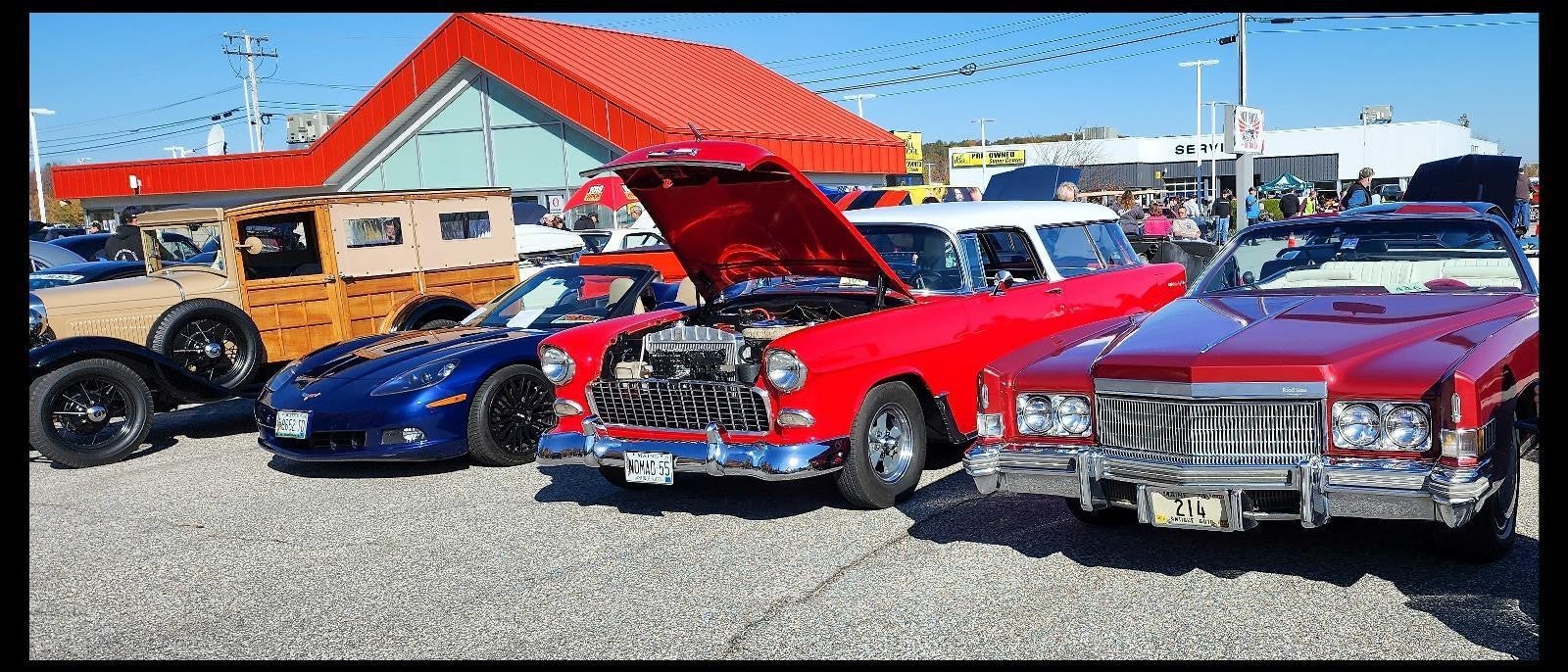car show lineup